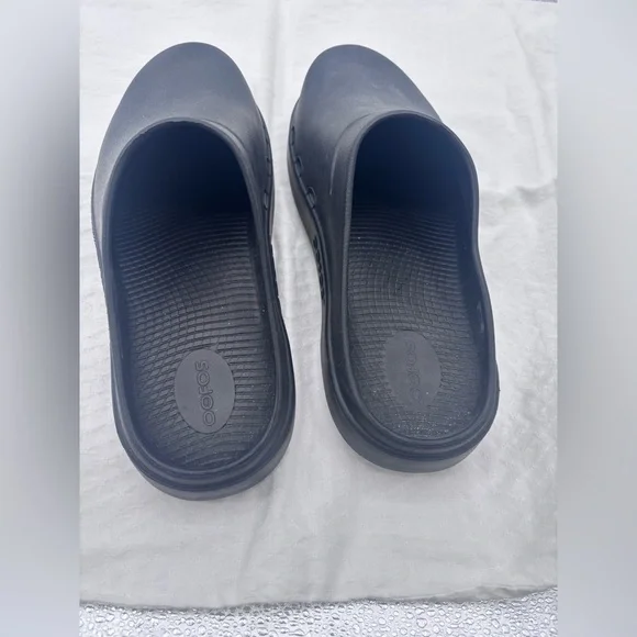 OOFOS Men's Black Slip-On Clogs Loafers Men’s 7 Women’s 9 - Picture 3 of 6